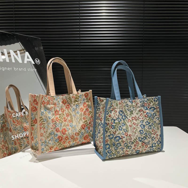 New printed large-capacity handbag women s fashion versatile tote bag work canvas lunch box bag one size fits all хакі
New printed large-capacity handbag women s fashion versatile tote bag work canvas lunch box bag one size fits all хакі