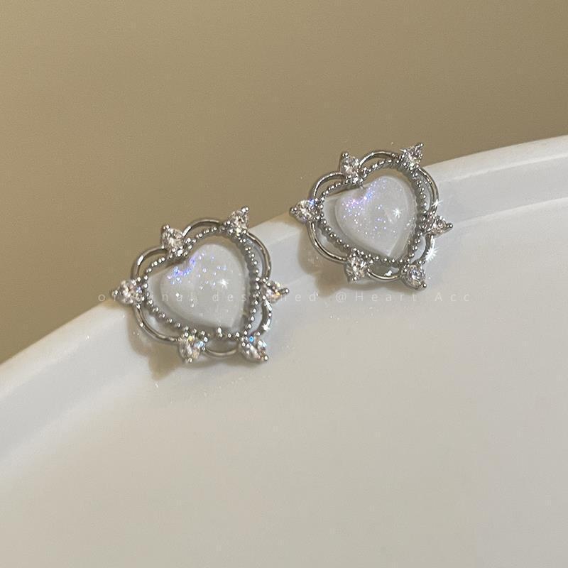 Bright Stars, Opal Love Stud Earrings Women S Light Luxury Exquisite Temperament Versatile Fashion Ear Jewelry
Bright Stars, Opal Love Stud Earrings Women S Light Luxury Exquisite Temperament Versatile Fashion Ear Jewelry