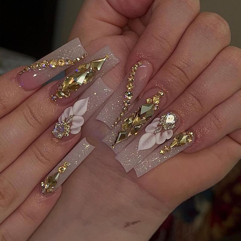 2025 Ins Super Hot Sun-Kissed Long Wear-On Nails with Rhinestones Gold Coated Glue Version
2025 Ins Super Hot Sun-Kissed Long Wear-On Nails with Rhinestones Gold Coated Glue Version