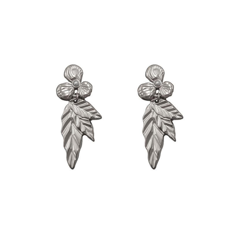 Stainless Steel Stud Earrings, Natural Leaf Flower French Style Light Luxury, Titanium Steel Leaf Stud Earrings Do Not Fade
Stainless Steel Stud Earrings, Natural Leaf Flower French Style Light Luxury, Titanium Steel Leaf Stud Earrings Do Not Fade