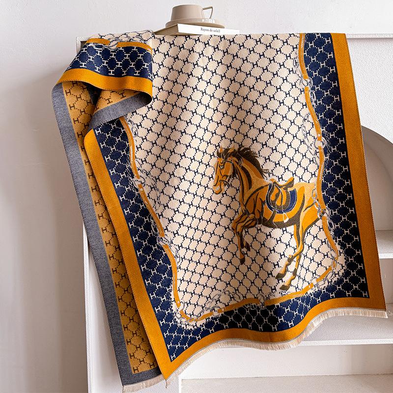 Осенне-зимний женский теплый короткий шарф с бахромой и рисунком животных, модная шаль, зимний шарф 180-70cm
Осенне-зимний женский теплый короткий шарф с бахромой и рисунком животных, модная шаль, зимний шарф 180-70cm