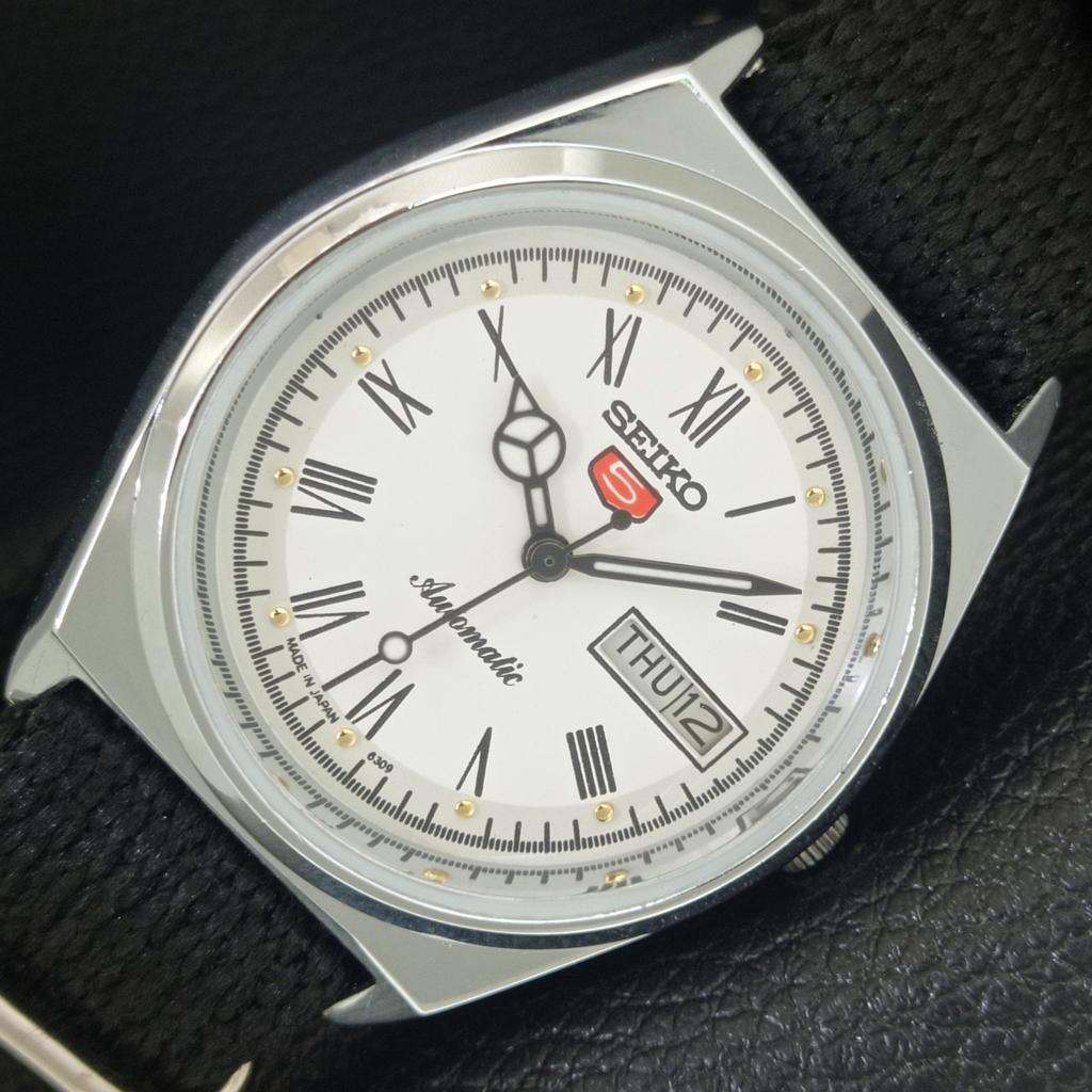 REFURBISHED SEIKO 5 AUTOMATIC VINTAGE JAPAN MENS ROMAN FIGURE WATCH a442630-1
REFURBISHED SEIKO 5 AUTOMATIC VINTAGE JAPAN MENS ROMAN FIGURE WATCH a442630-1