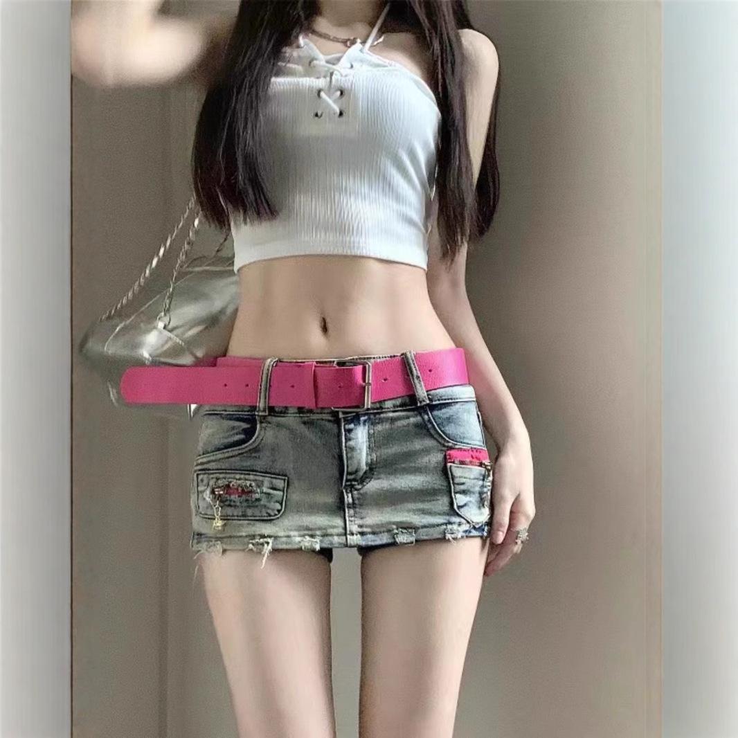 Women s American Retro Denim A-Line Skirt - Sexy, Slimming, Hip-Hugging Summer Shorts Small
Women s American Retro Denim A-Line Skirt - Sexy, Slimming, Hip-Hugging Summer Shorts Small