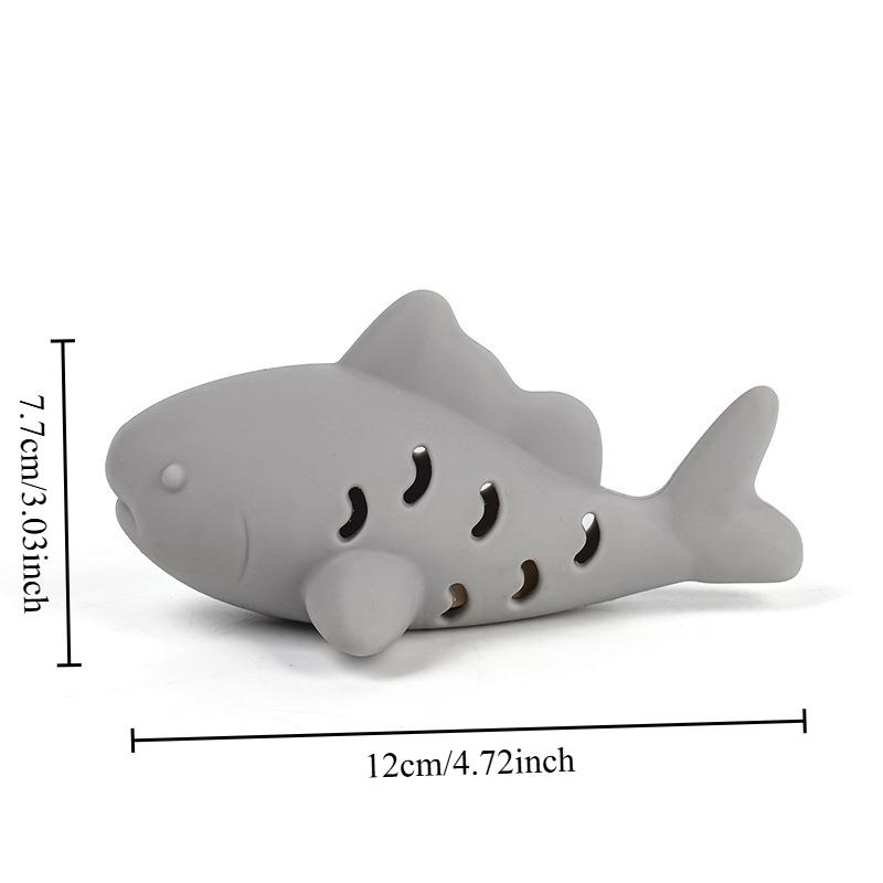 Silicone Fish Young Cat Pet Gnawing Hiding Food Slow Cat Leaking Food Self Pleasure Grinding Teeth Relieving Boredom Toy сірий колір
Silicone Fish Young Cat Pet Gnawing Hiding Food Slow Cat Leaking Food Self Pleasure Grinding Teeth Relieving Boredom Toy сірий колір