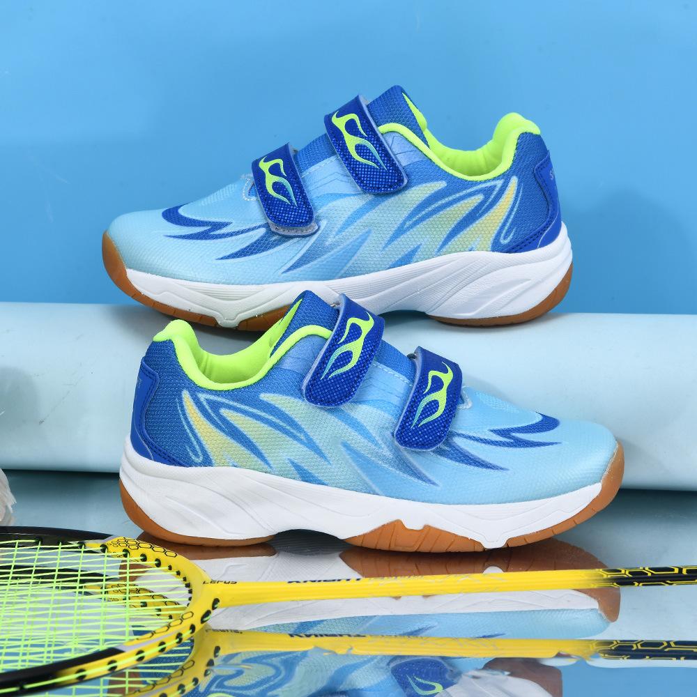 Children s badminton shoes Boys and girls Breathable professional shock absorption sports shoes Primary school students training shoes Velcro 30
Children s badminton shoes Boys and girls Breathable professional shock absorption sports shoes Primary school students training shoes Velcro 30