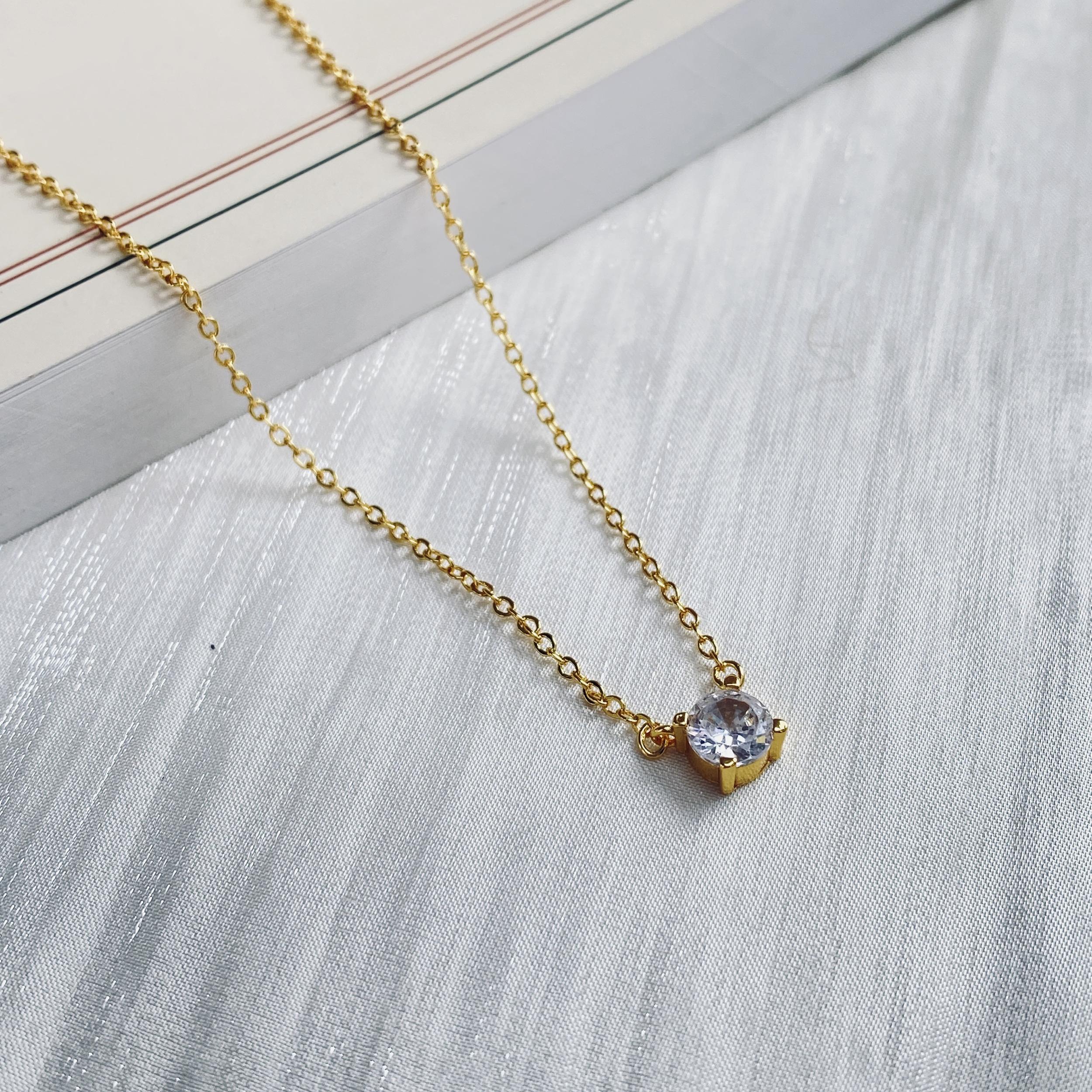 925 Silver French Simple Crystal Pendant Clavicle Chain Necklace Women Light Luxury Party 14k Gold Jewelry 21cm
925 Silver French Simple Crystal Pendant Clavicle Chain Necklace Women Light Luxury Party 14k Gold Jewelry 21cm