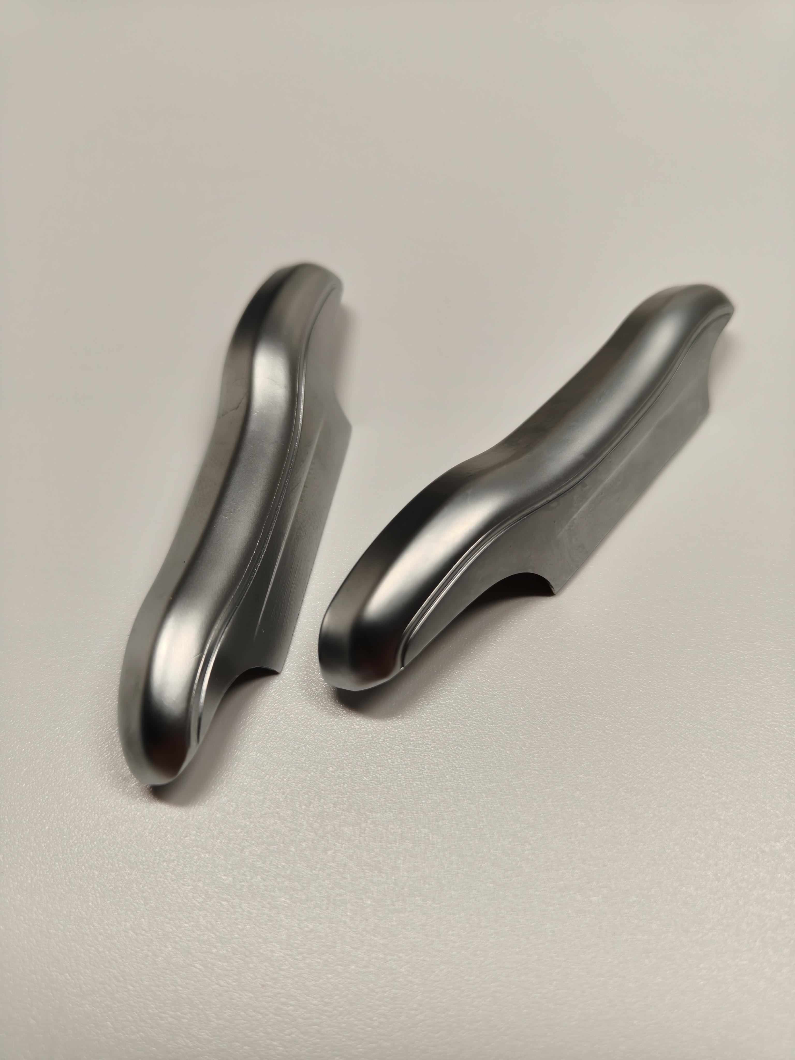 Made of Metal High Quality Precise-Fitting Car Key Case Cover Fit For Porsche Cayenne Panamera Cayman Macan Boxster 971 718 911
Made of Metal High Quality Precise-Fitting Car Key Case Cover Fit For Porsche Cayenne Panamera Cayman Macan Boxster 971 718 911
