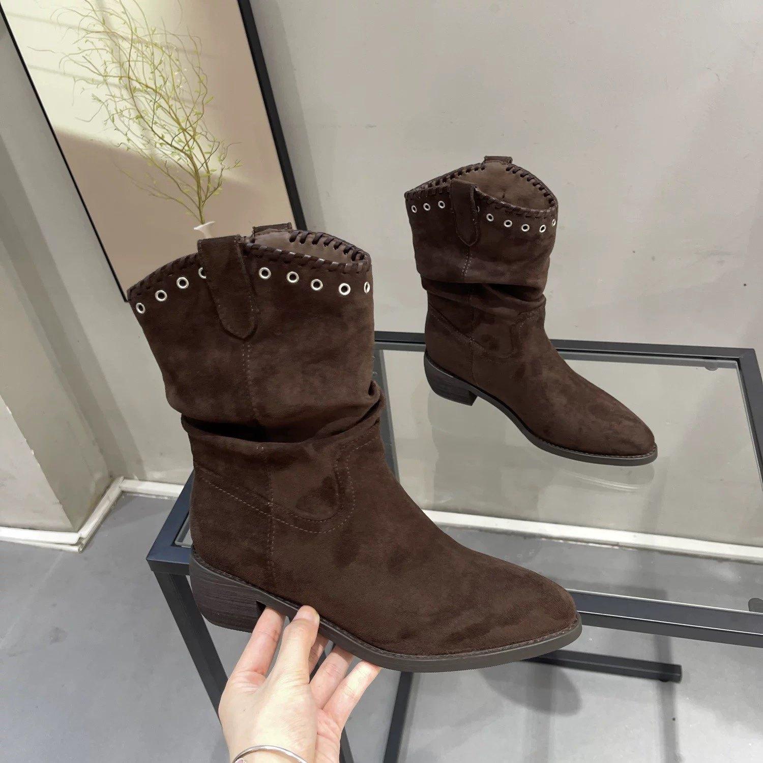 Замшевые ботильоны из коровьей кожи на толстом каблуке и толстой подошве с острым носком, плиссированные, с напуском, женские осенне-зимние новые универсальные темпераментные короткие ботинки 38 темно-коричневого
Замшевые ботильоны из коровьей кожи на толстом каблуке и толстой подошве с острым носком, плиссированные, с напуском, женские осенне-зимние новые универсальные темпераментные короткие ботинки 38 темно-коричневого