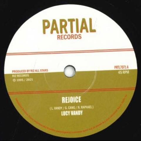 7inch Record LUCY VANDY - Rejoice PRTL7071 Partial Records 1995 UK Reggae, Ska & Dub
7inch Record LUCY VANDY - Rejoice PRTL7071 Partial Records 1995 UK Reggae, Ska & Dub
