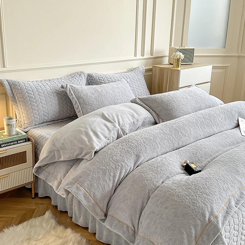 Новый молочный флис 2025 года, трехмерная резная стеганая кровать, комплект из четырех предметов, пушистый и дышащий 1.5m Bed cover 4pcs жёлтый
Новый молочный флис 2025 года, трехмерная резная стеганая кровать, комплект из четырех предметов, пушистый и дышащий 1.5m Bed cover 4pcs жёлтый