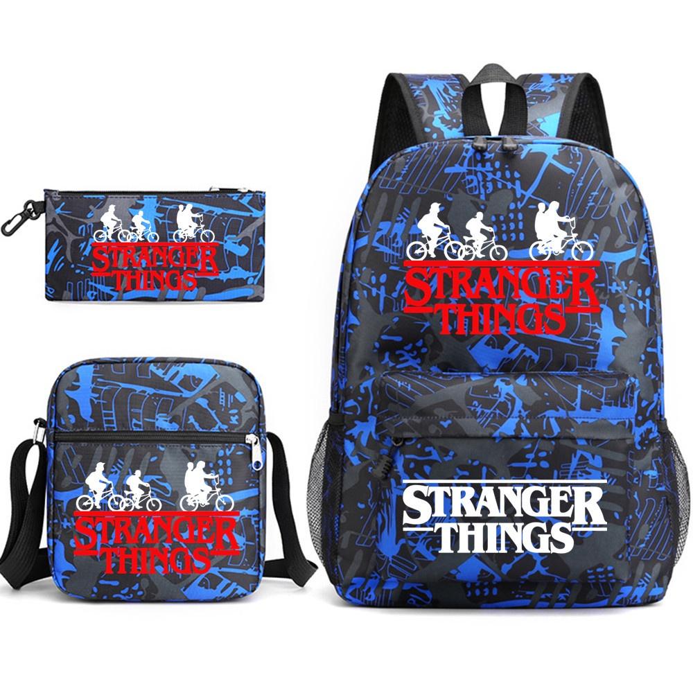Стильный холщовый рюкзак Stranger Things в комплекте с наплечной сумкой и пеналом, идеально подходит для повседневных путешествий Style C
Стильный холщовый рюкзак Stranger Things в комплекте с наплечной сумкой и пеналом, идеально подходит для повседневных путешествий Style C