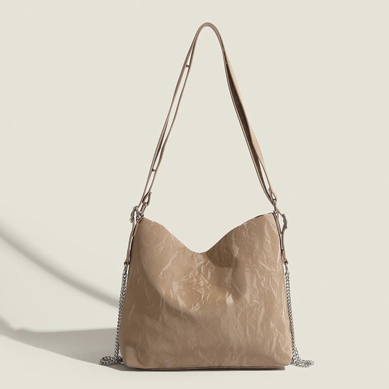 Bag Women s 2025 New Autumn and Winter Large Capacity Tote Bag Korean Niche Fashion One Shoulder Crossbody Backpack хаки
Bag Women s 2025 New Autumn and Winter Large Capacity Tote Bag Korean Niche Fashion One Shoulder Crossbody Backpack хаки