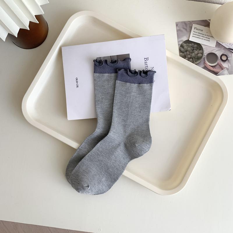 24 Autumn Color Matching Socks Women S Fungus Edge Japanese Versatile Medium Tube Women S Socks Lace Maillard Girl Pile Socks Women One size серый
24 Autumn Color Matching Socks Women S Fungus Edge Japanese Versatile Medium Tube Women S Socks Lace Maillard Girl Pile Socks Women One size серый