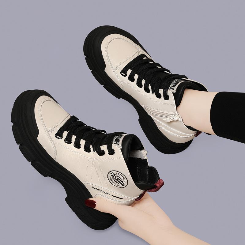 Martin boots women s boots new high-top casual shoes autumn and winter thin and versatile fashion thick heel platform short boots 34
Martin boots women s boots new high-top casual shoes autumn and winter thin and versatile fashion thick heel platform short boots 34
