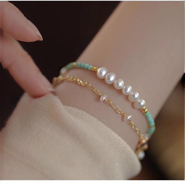 Natural Freshwater Pearl Turquoise Bracelet: High-End Niche Chinese Style Beaded Bracelet for Women
Natural Freshwater Pearl Turquoise Bracelet: High-End Niche Chinese Style Beaded Bracelet for Women
