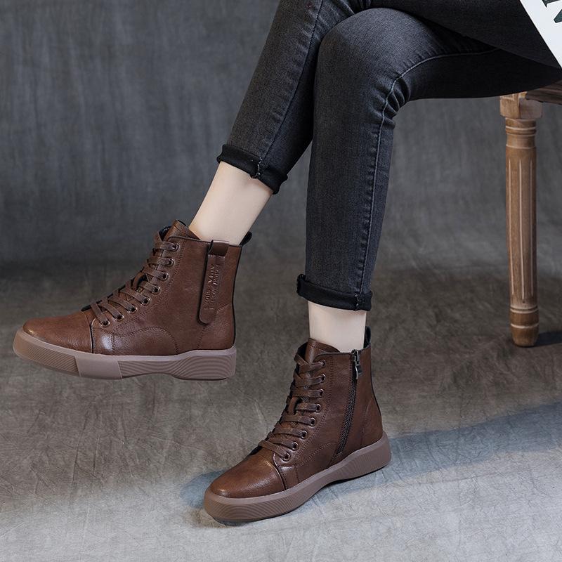 Women s British Style High-End Round Toe Martin Boots with Chunky Heel and Flat Bottom - Comfortable, Casual, and Slimming 43
Women s British Style High-End Round Toe Martin Boots with Chunky Heel and Flat Bottom - Comfortable, Casual, and Slimming 43