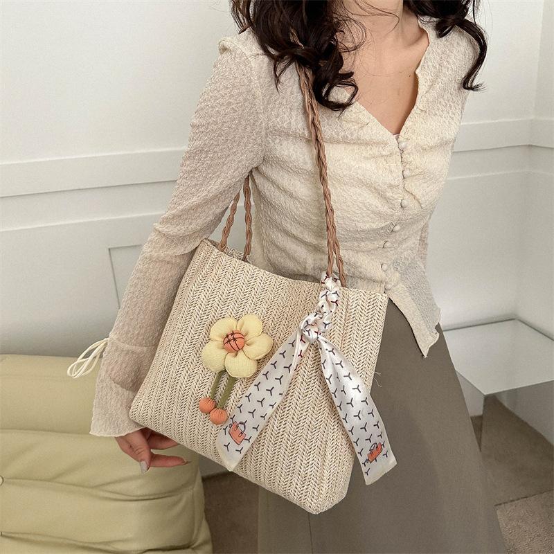Summer popular Mori straw bag simple large-capacity bag women s seaside leisure vacation tote bag woven women s bag білий
Summer popular Mori straw bag simple large-capacity bag women s seaside leisure vacation tote bag woven women s bag білий