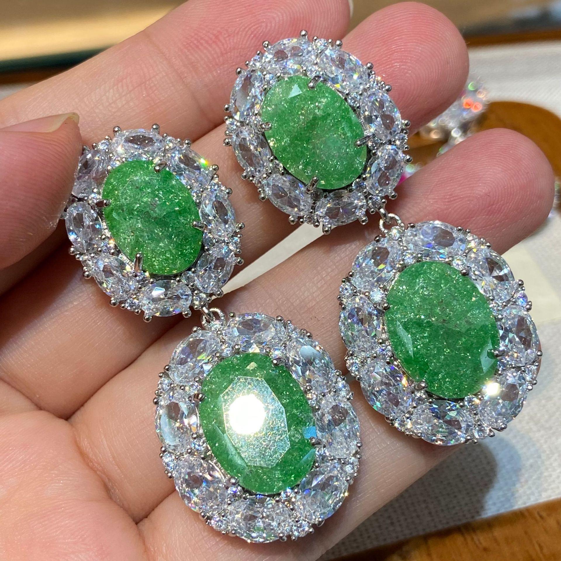 Paraipa 5 Zirconium, Ice Flower Heavy Industries Full Of Fashion Gemstones Heavy Industries Earrings
Paraipa 5 Zirconium, Ice Flower Heavy Industries Full Of Fashion Gemstones Heavy Industries Earrings