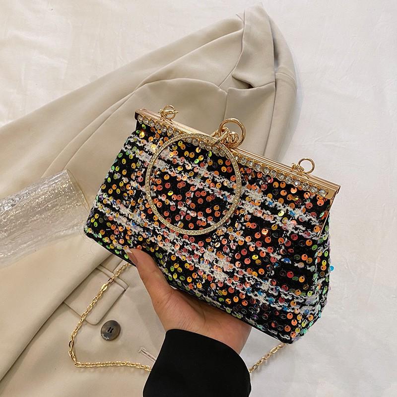 Style Dinner Party Clip Bag Small Female Niche Hot Girl Sequins Clutch Personalized One-shoulder Crossbody чорний
Style Dinner Party Clip Bag Small Female Niche Hot Girl Sequins Clutch Personalized One-shoulder Crossbody чорний