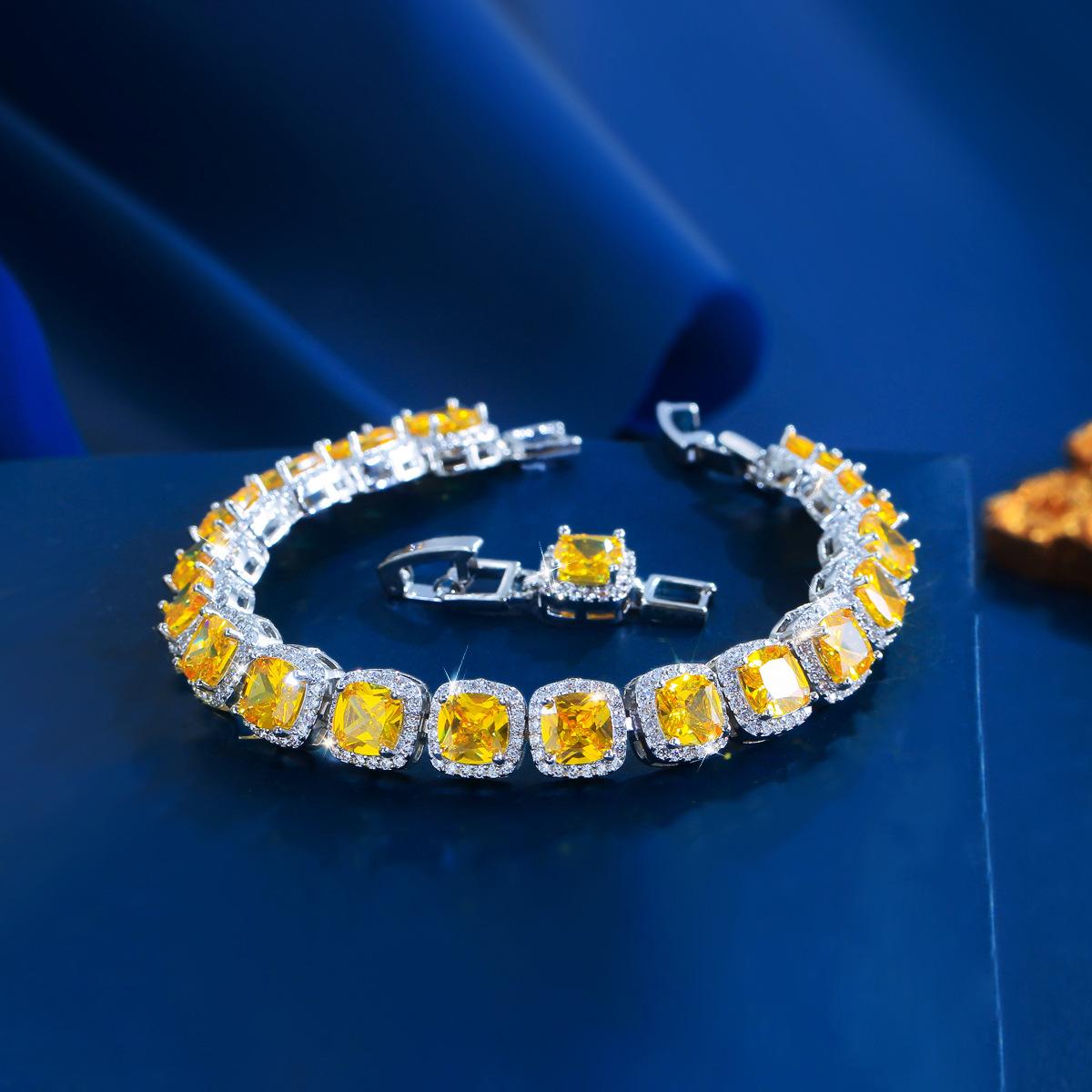 Fashion Luxury Sugar Cube Full Diamond Zircon Bracelet Women S Personality Versatile Premium Dress Jewelry жовтий
Fashion Luxury Sugar Cube Full Diamond Zircon Bracelet Women S Personality Versatile Premium Dress Jewelry жовтий