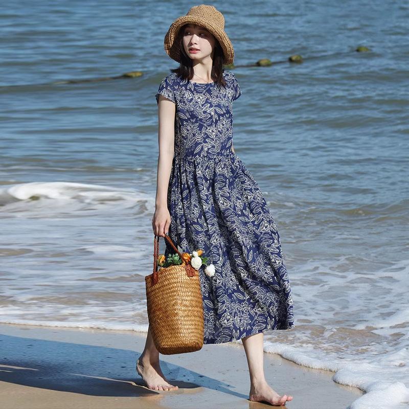 Летнее новое литературное и свободное хлопковое и льняное платье с принтом, с круглым вырезом и коротким рукавом, женская одежда, средней длины # M
Летнее новое литературное и свободное хлопковое и льняное платье с принтом, с круглым вырезом и коротким рукавом, женская одежда, средней длины # M