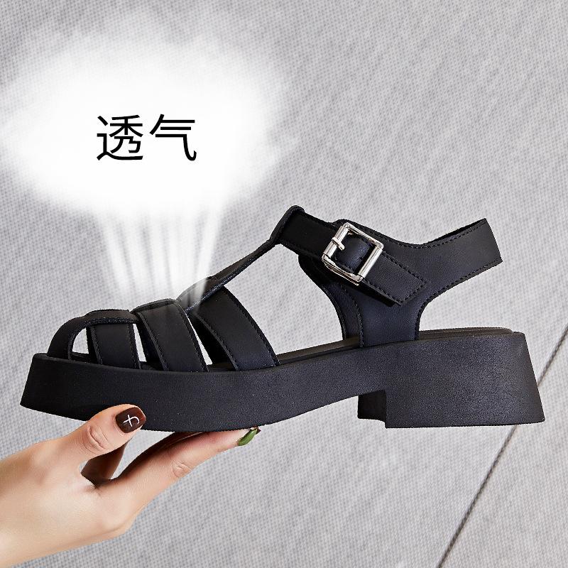 Сандалии Baotou, женская верхняя одежда, лето 2025, новые римские туфли с пряжкой на толстой подошве, повседневные универсальные кожаные женские туфли на толстом каблуке 35
Сандалии Baotou, женская верхняя одежда, лето 2025, новые римские туфли с пряжкой на толстой подошве, повседневные универсальные кожаные женские туфли на толстом каблуке 35