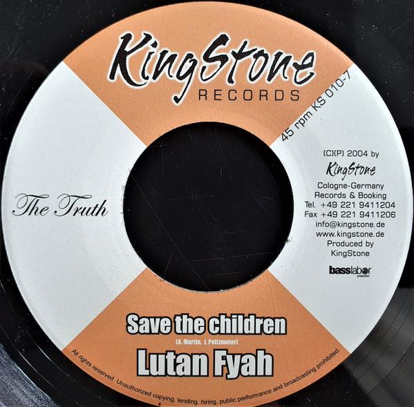 7inch Record LUTAN FYAH / DANNY ENGLISH, TERRY L - Save The Children / One Wish KS0107 Kingstone Recor 2004 Germany Reggae, Ska & Dub Used
7inch Record LUTAN FYAH / DANNY ENGLISH, TERRY L - Save The Children / One Wish KS0107 Kingstone Recor 2004 Germany Reggae, Ska & Dub Used