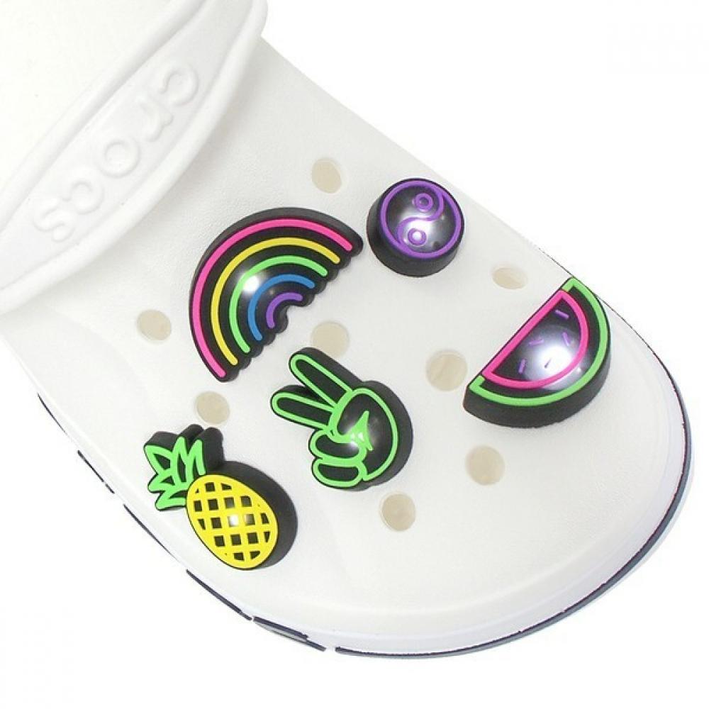 Crocs Skies Barlebori Crocs Shoes Crocs Light Up Led Gbitz 5 Piece Set Shoe Accessories 100095 10009515/MISC
Crocs Skies Barlebori Crocs Shoes Crocs Light Up Led Gbitz 5 Piece Set Shoe Accessories 100095 10009515/MISC