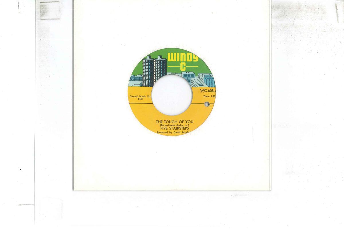 7inch Record FIVE STAIRSTEPS Touch Of You Change Of Pace WC608 WINDY C 1967 US SoulFunk Used
7inch Record FIVE STAIRSTEPS Touch Of You Change Of Pace WC608 WINDY C 1967 US SoulFunk Used