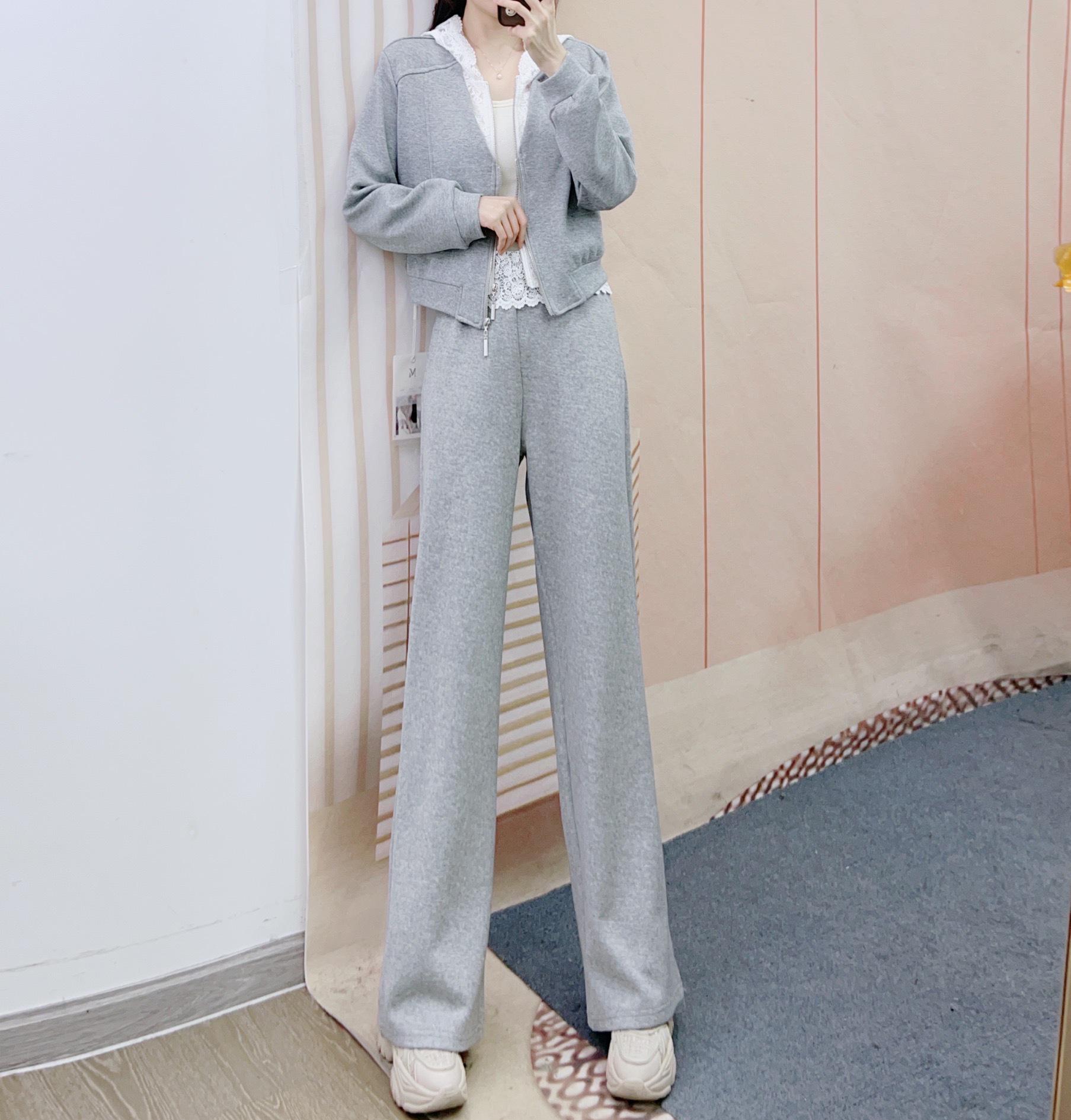 Spring 2026 Trendy Lace Hoodie & Casual Pants Set M (45-52 kg) сірий колір
Spring 2026 Trendy Lace Hoodie & Casual Pants Set M (45-52 kg) сірий колір
