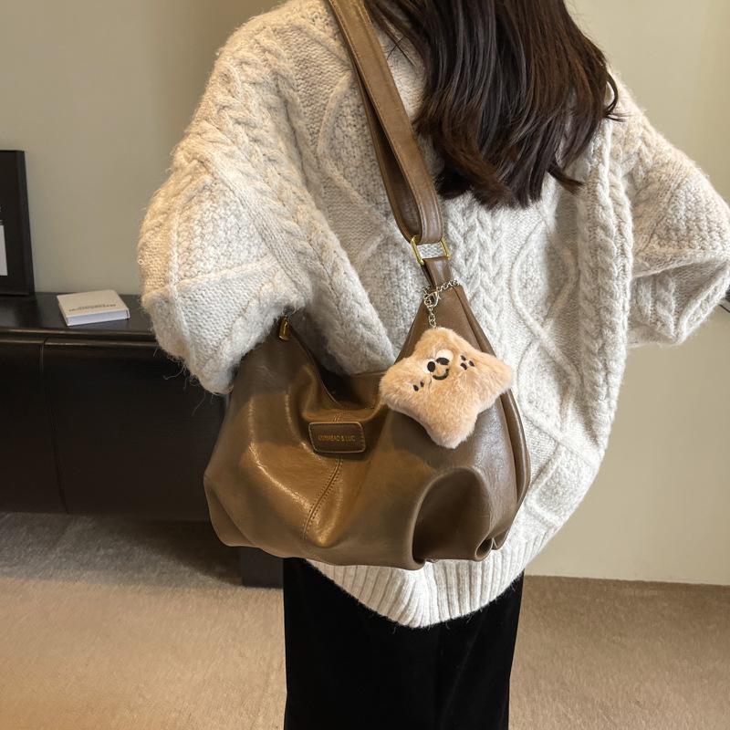 Women s Large Capacity Retro Pleated Tote - Autumn/Winter 2024 Fashion Shoulder Bag for Work Commute
Women s Large Capacity Retro Pleated Tote - Autumn/Winter 2024 Fashion Shoulder Bag for Work Commute