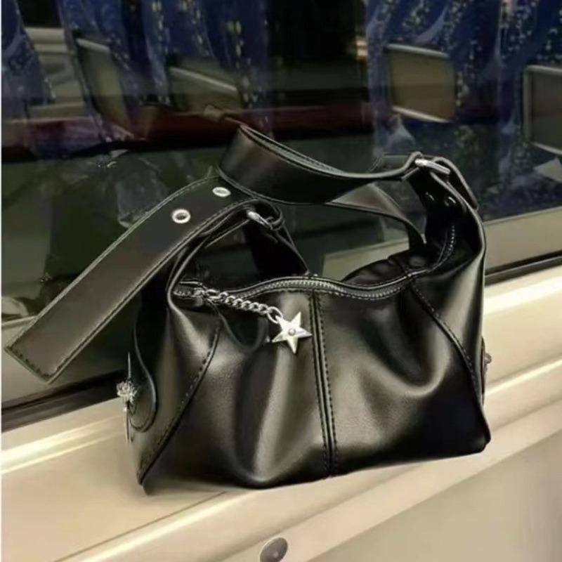 Girl Niche Design Edgy Motorcycle Underarm Bag New Retro Dumpling Handbag Fashion Women Single Shoulder Crossbody Storage Bag 19x12x13cm
Girl Niche Design Edgy Motorcycle Underarm Bag New Retro Dumpling Handbag Fashion Women Single Shoulder Crossbody Storage Bag 19x12x13cm