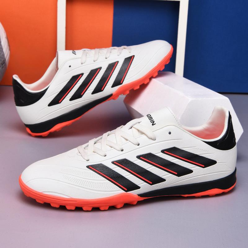 Новые студенческие молодежные футбольные бутсы мужские и женские с низким верхом для игры и тренировок на искусственной траве размеры 35-45 45
Новые студенческие молодежные футбольные бутсы мужские и женские с низким верхом для игры и тренировок на искусственной траве размеры 35-45 45