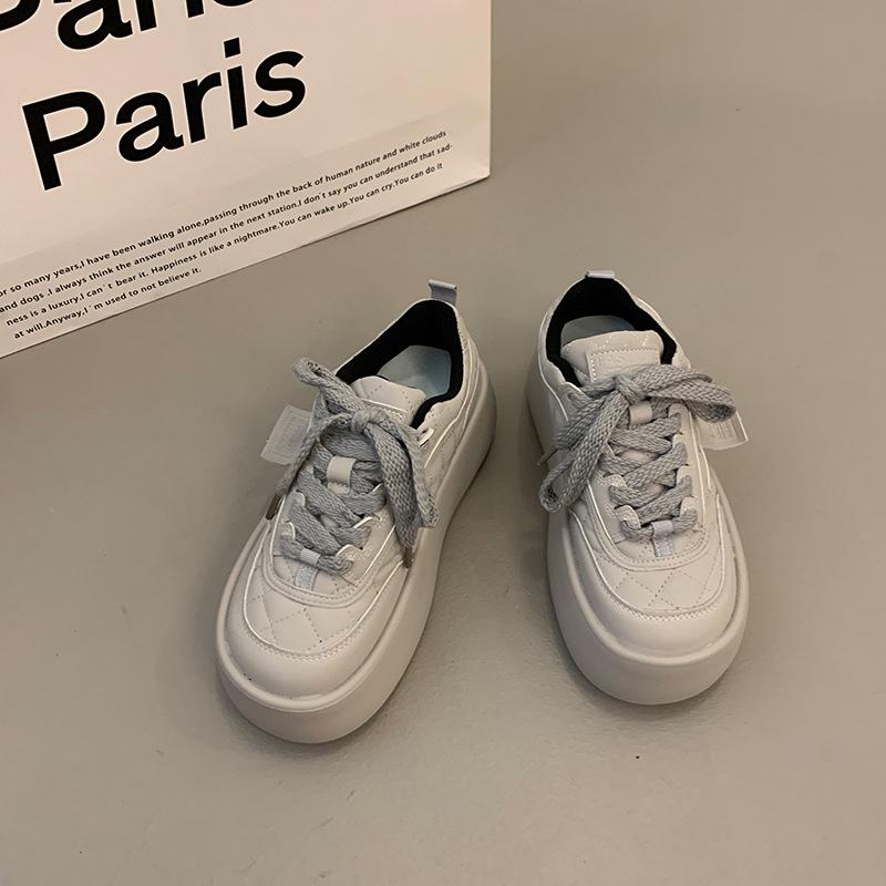 Super fire versatile muffin little white shoes women s spring and autumn thick baseplate shoes versatile 2024 new height increase leisure sports 35 серый
Super fire versatile muffin little white shoes women s spring and autumn thick baseplate shoes versatile 2024 new height increase leisure sports 35 серый