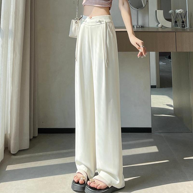 Свободные и непринужденные летние широкие брюки с узором и пуговицей L белый
Свободные и непринужденные летние широкие брюки с узором и пуговицей L белый