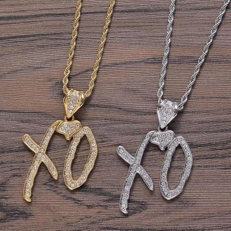 Високий хіп-хоп кулон з літерою XO, намисто для жінок, чоловіків, модна креативна прикраса з кубічного цирконію, перебільшена хіп-хоп рок подарункова ювелірна прикраса combination
Високий хіп-хоп кулон з літерою XO, намисто для жінок, чоловіків, модна креативна прикраса з кубічного цирконію, перебільшена хіп-хоп рок подарункова ювелірна прикраса combination