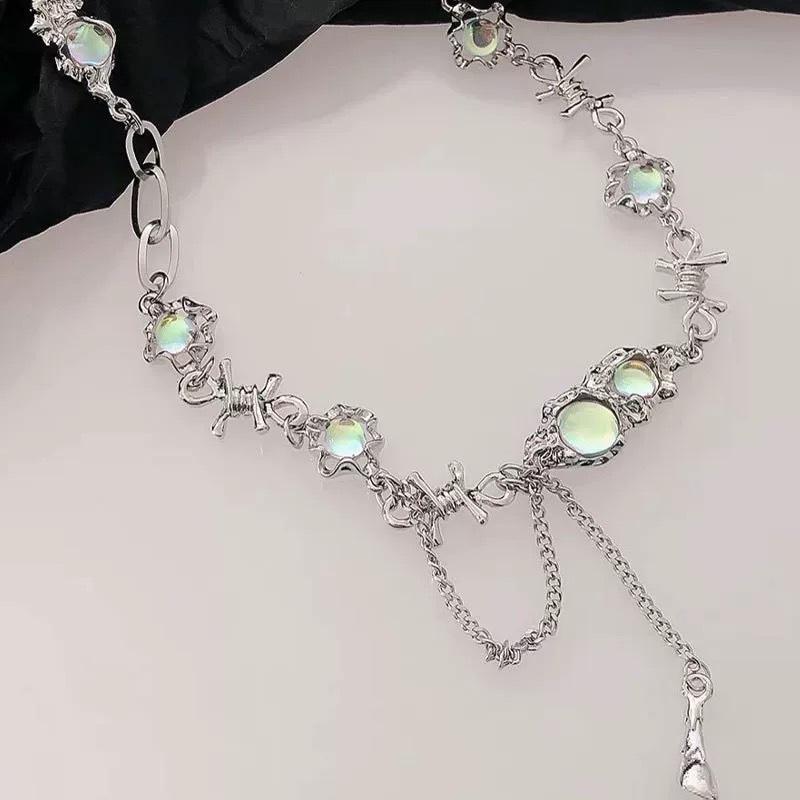 1-piece women s tassel moonstone necklace - High-end design, understated luxury style, sweet and cool chic minimalist collarbone green&Other
1-piece women s tassel moonstone necklace - High-end design, understated luxury style, sweet and cool chic minimalist collarbone green&Other