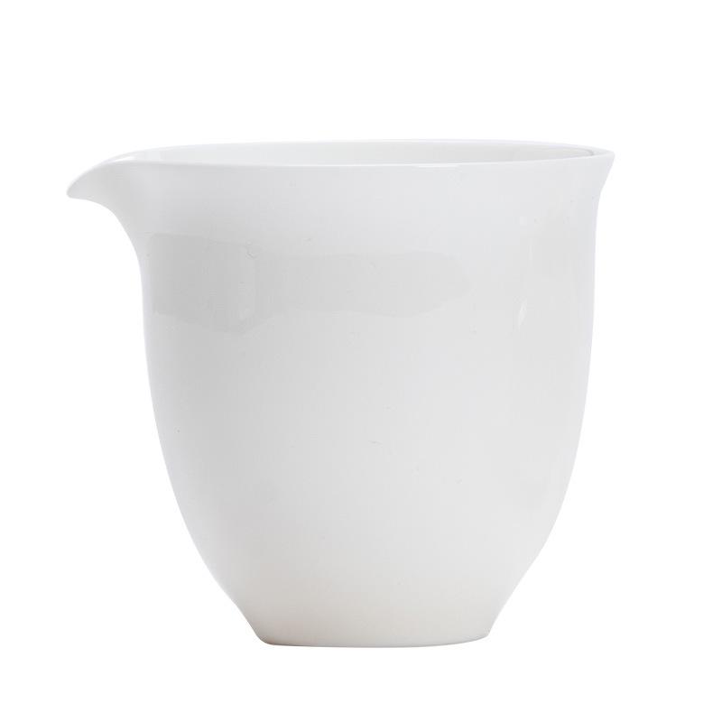 Сует нефрит белый фарфор чахай массив дерева боковая ручка большой чахай керамический чайный диспенсер чахай приспособление для переливания чая чайное море
Сует нефрит белый фарфор чахай массив дерева боковая ручка большой чахай керамический чайный диспенсер чахай приспособление для переливания чая чайное море