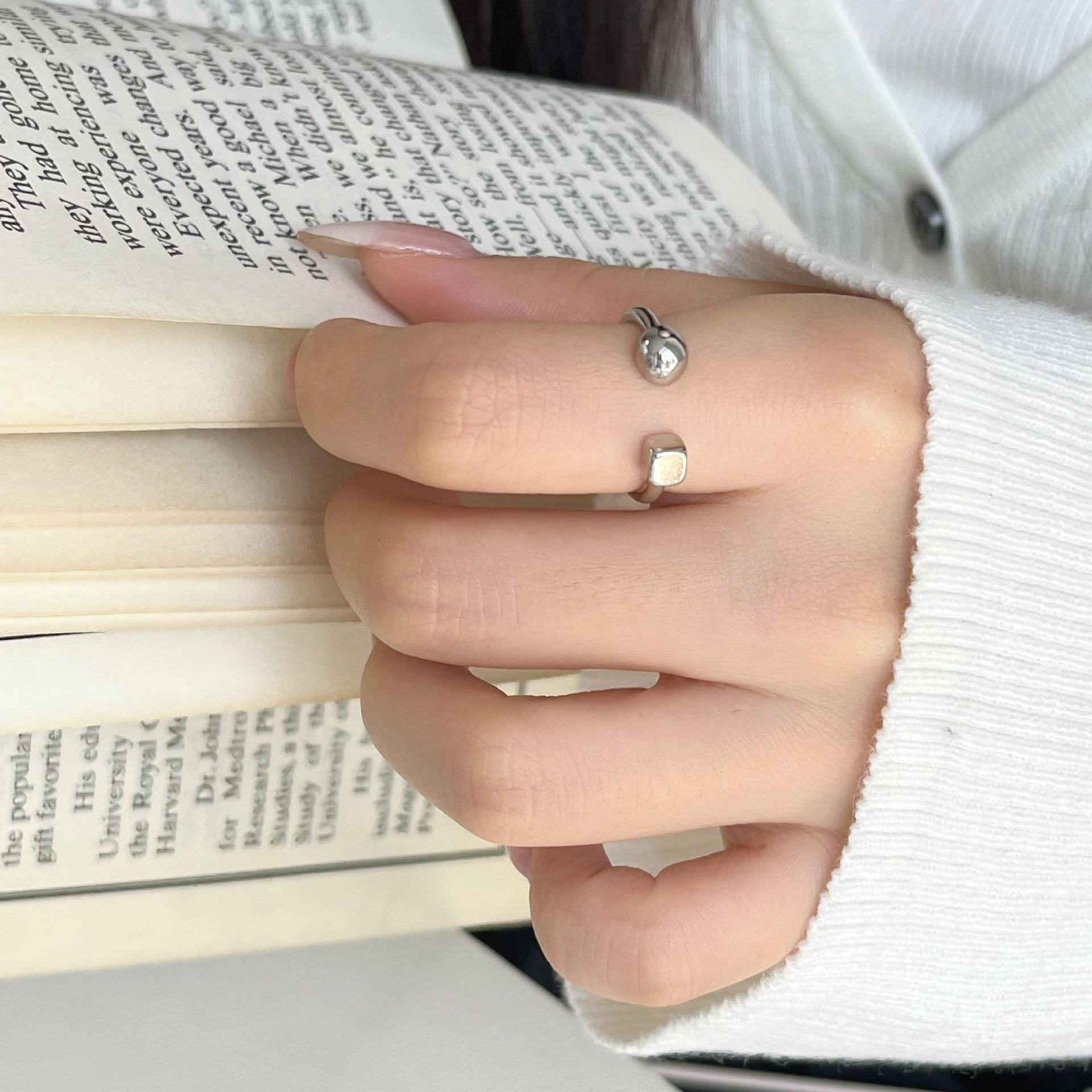 Philosophy Ring: Round Sky & Square Earth Concept Adjustable Open Size
Philosophy Ring: Round Sky & Square Earth Concept Adjustable Open Size