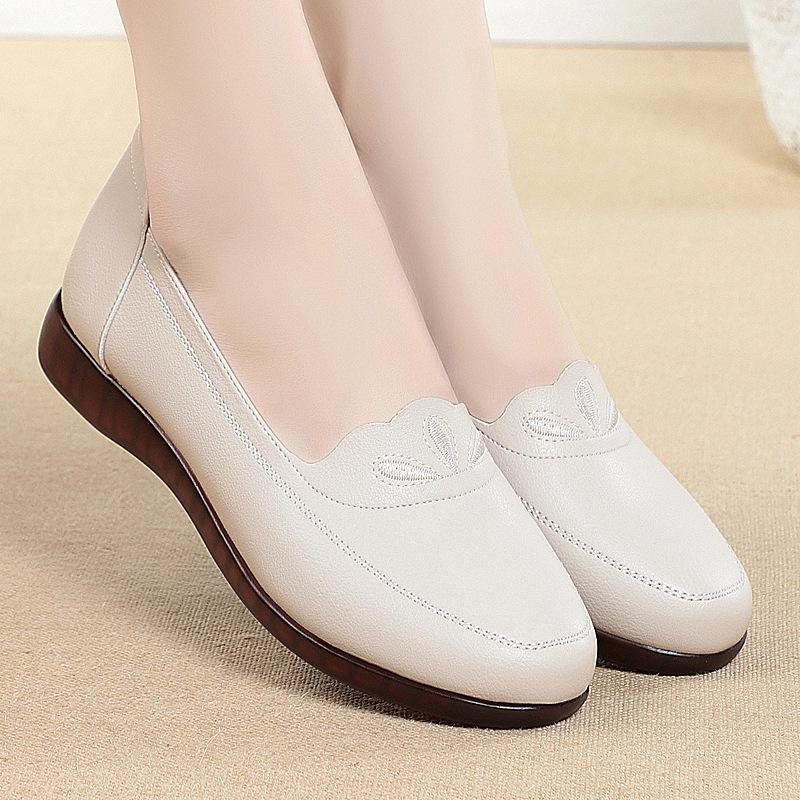 Spring and Autumn Women s Shoes: Round Toe, Cute, Stylish, Comfortable, Soft Sole, Slip-on, Flat, Low Heel, Casual Shoes 42 бежевий
Spring and Autumn Women s Shoes: Round Toe, Cute, Stylish, Comfortable, Soft Sole, Slip-on, Flat, Low Heel, Casual Shoes 42 бежевий