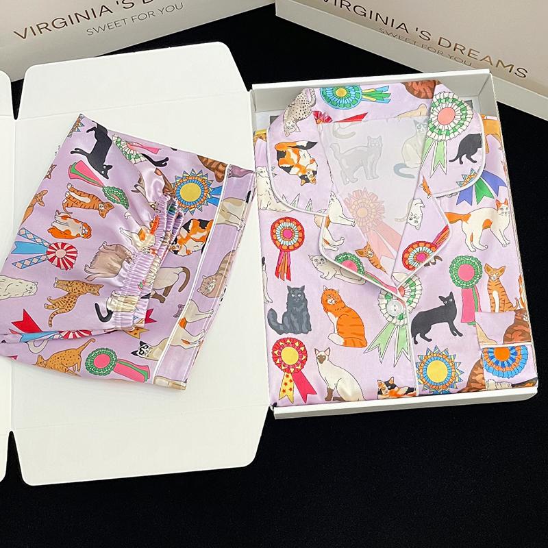 Летняя новинка, женская милая атласная шелковая пижама с цветочным принтом, короткий рукав + брюки, женская шелковая милая домашняя одежда, повседневная одежда XXL
Летняя новинка, женская милая атласная шелковая пижама с цветочным принтом, короткий рукав + брюки, женская шелковая милая домашняя одежда, повседневная одежда XXL