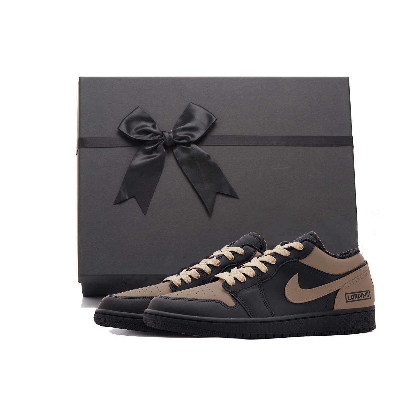 Jordan Air Jordan 1 Cushioning Slip Resistant Abrasion Resistant Low top Vintage Basketball Shoes Unisex Black Brown 553558-093(Team59-SBOX) 42.5
Jordan Air Jordan 1 Cushioning Slip Resistant Abrasion Resistant Low top Vintage Basketball Shoes Unisex Black Brown 553558-093(Team59-SBOX) 42.5