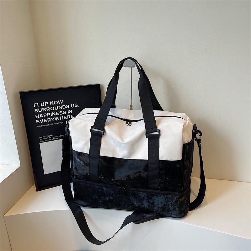 Unisex Large Capacity Sports and Commuting Bag - Lightweight Handbag and Single Shoulder Bag брудно-білий
Unisex Large Capacity Sports and Commuting Bag - Lightweight Handbag and Single Shoulder Bag брудно-білий
