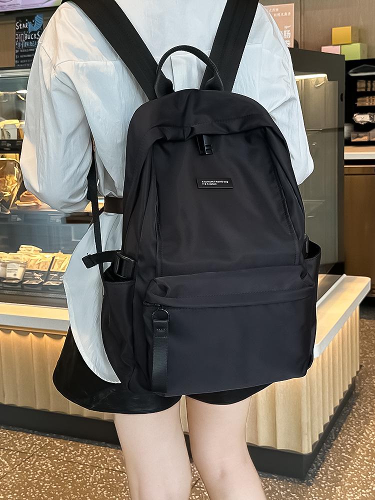 High-End Unisex Texture Backpack: Large, Waterproof, for Travel, Students & Laptops чёрный
High-End Unisex Texture Backpack: Large, Waterproof, for Travel, Students & Laptops чёрный