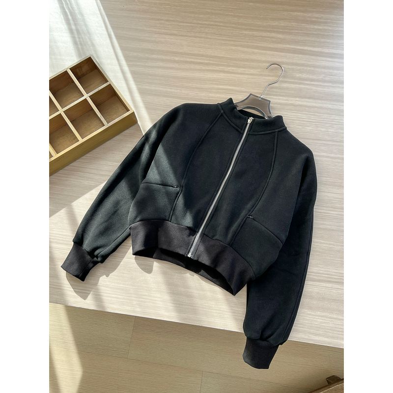 Супермягкий приятный к коже двусторонний бархат, трехмерный крой, свободная куртка Black XL
Супермягкий приятный к коже двусторонний бархат, трехмерный крой, свободная куртка Black XL