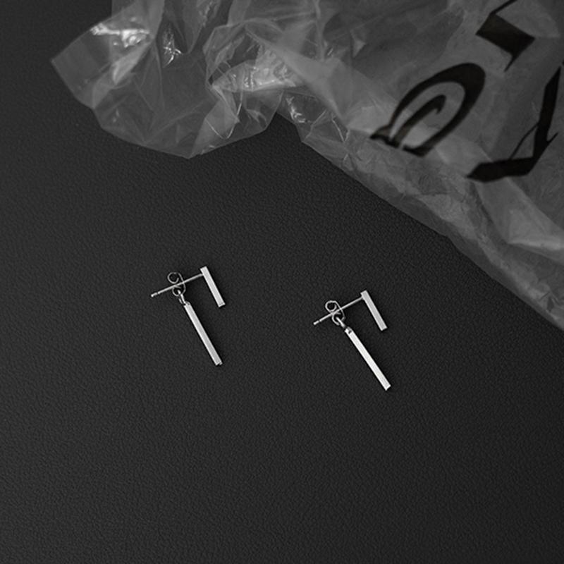 New S925 Silver Fashion Simple T Bar Drop Earring for Women Geometric Ear Jacket Earrings Wedding Party Gifts Fine Jewelry
New S925 Silver Fashion Simple T Bar Drop Earring for Women Geometric Ear Jacket Earrings Wedding Party Gifts Fine Jewelry