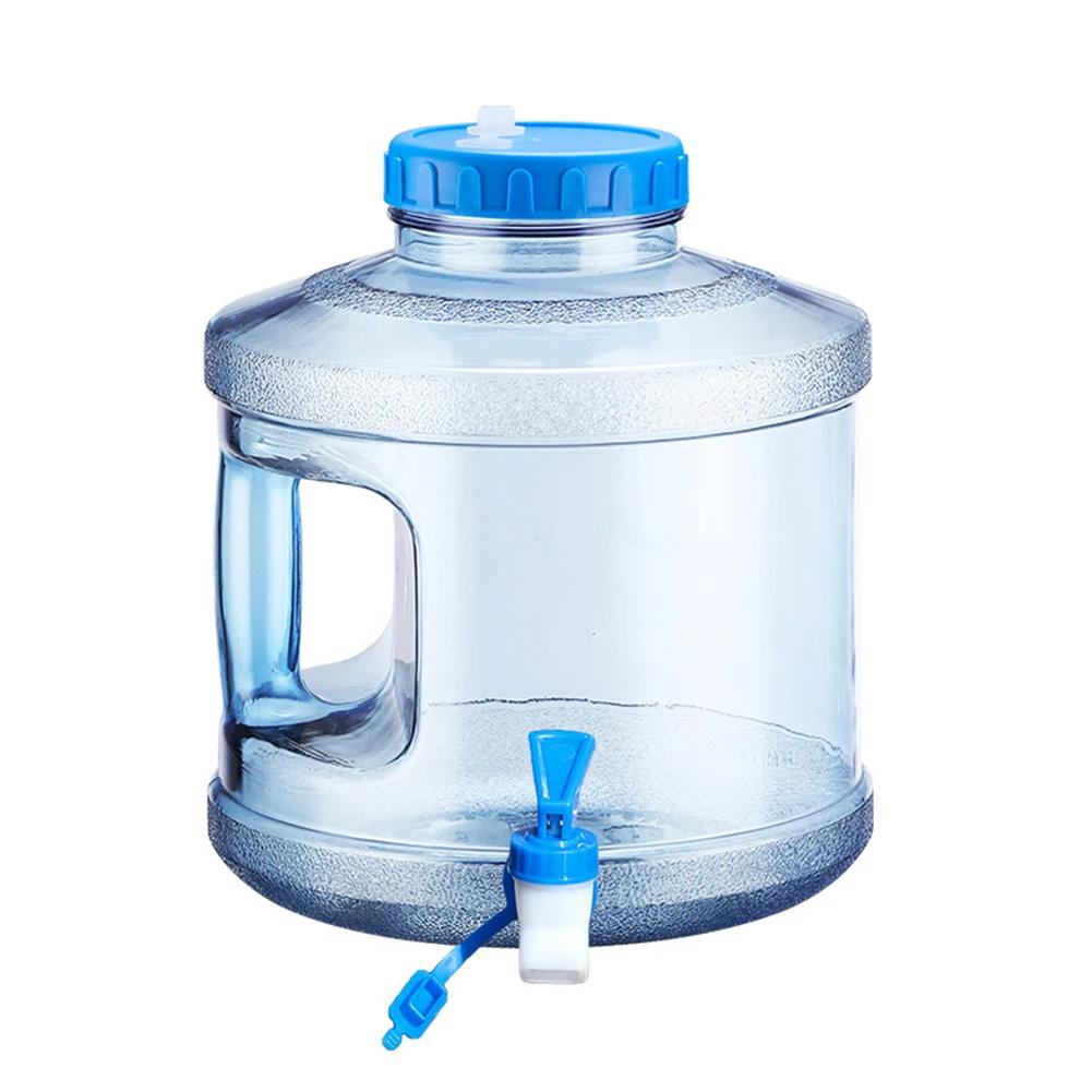 7.5L Portable Water Container Multifunction Water Storage Carrier Large Capacity Outdoor Water Tank for Hiking Self-Driving Tour синій
7.5L Portable Water Container Multifunction Water Storage Carrier Large Capacity Outdoor Water Tank for Hiking Self-Driving Tour синій