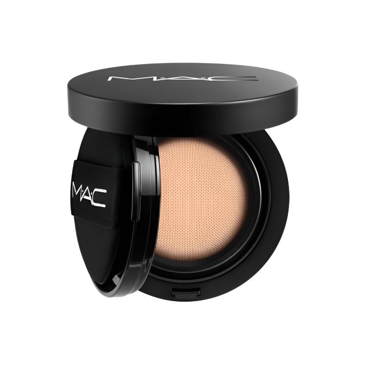 Mac Studio Fix 24Hr Soft-Matte Cushion Foundation #NC20
Mac Studio Fix 24Hr Soft-Matte Cushion Foundation #NC20