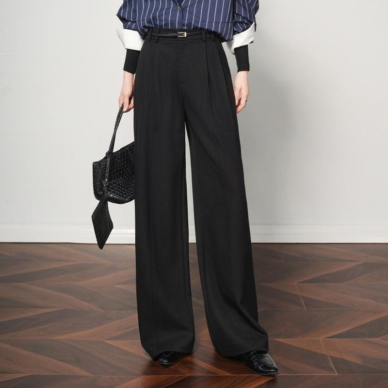 Versatile Wool High-Waisted Slimming Wide-Leg Pants for Women - Casual, Belly-Covering, and Vertical Straight-Leg Design. Size 26
Versatile Wool High-Waisted Slimming Wide-Leg Pants for Women - Casual, Belly-Covering, and Vertical Straight-Leg Design. Size 26