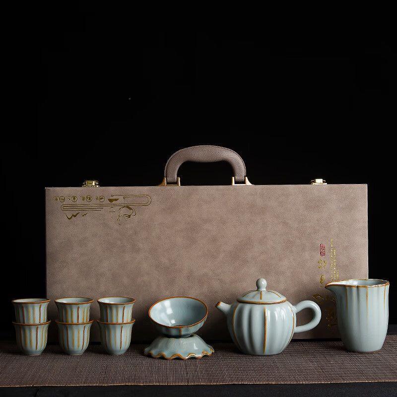 Chinese Ru Kiln Ceramic Kung Fu Tea Set
Chinese Ru Kiln Ceramic Kung Fu Tea Set